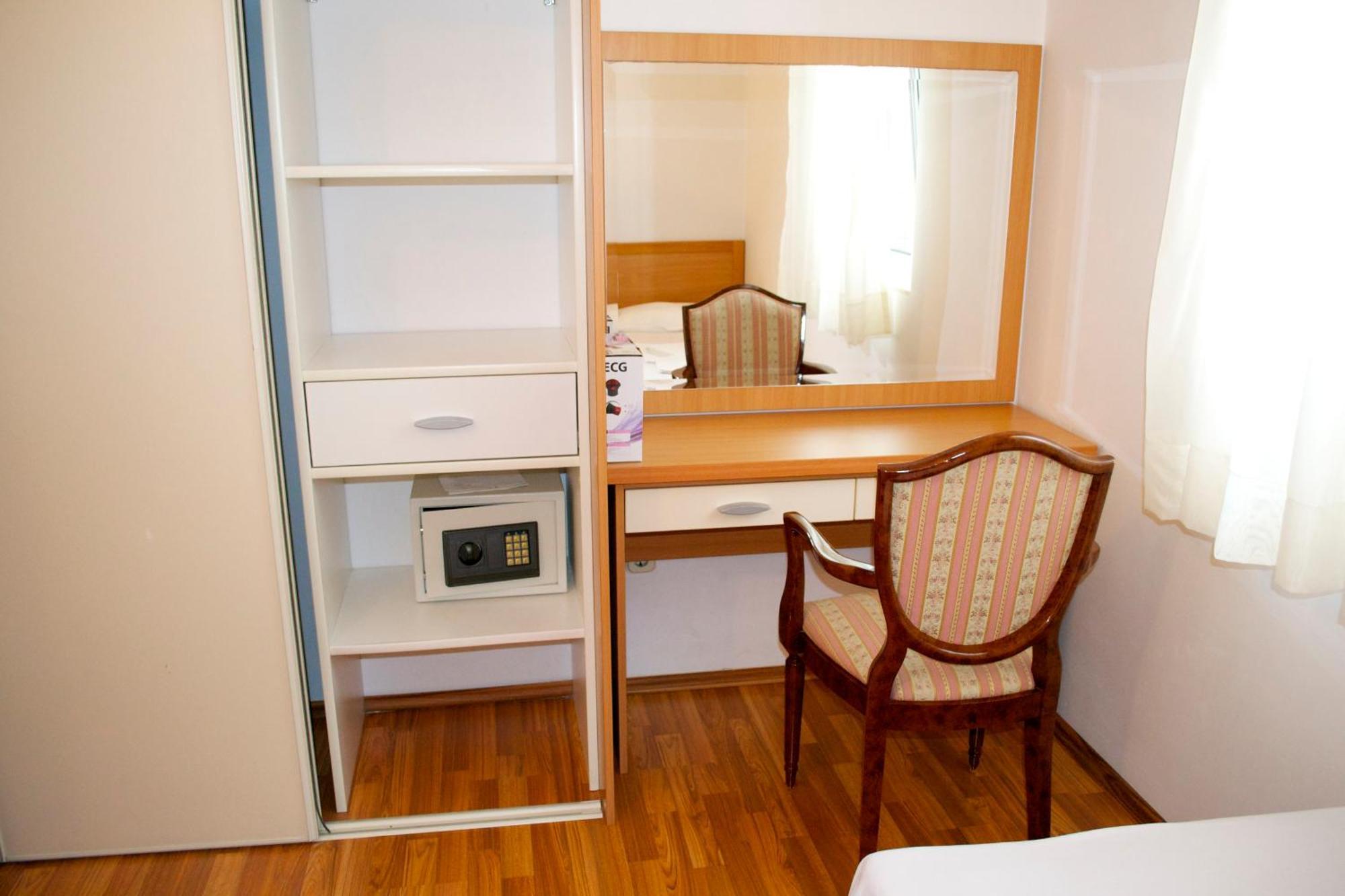 Apartments Luka Budva Extérieur photo