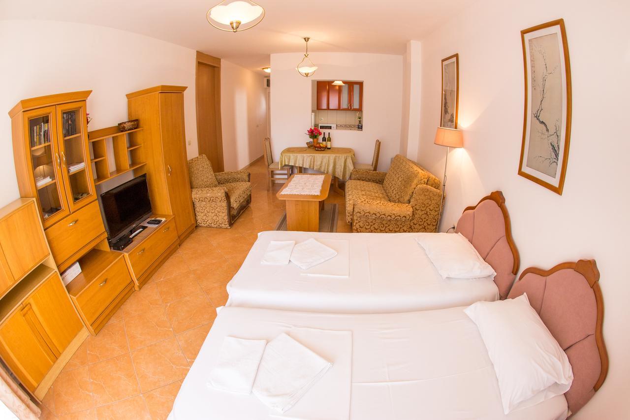 Apartments Luka Budva Extérieur photo